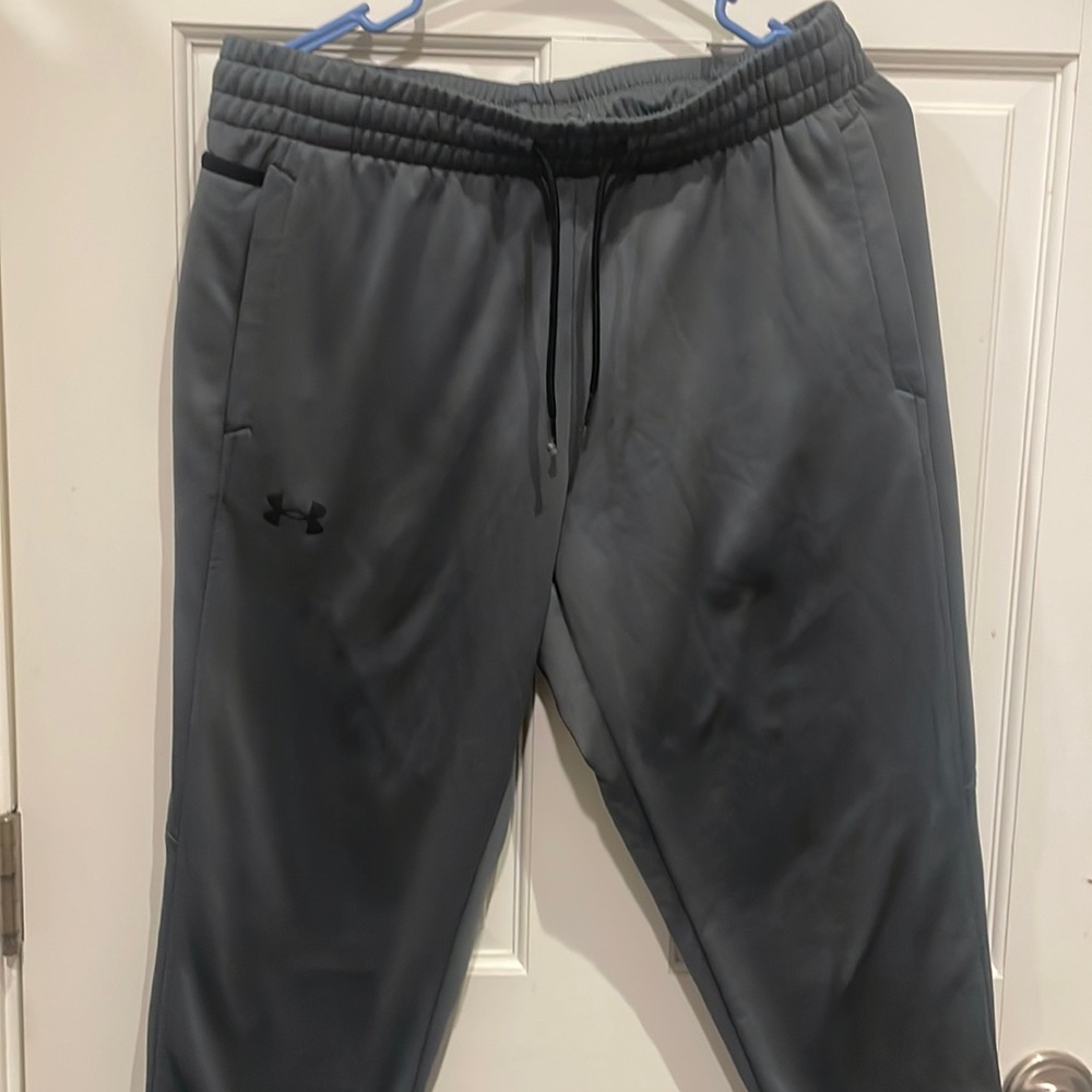 Men’s joggers